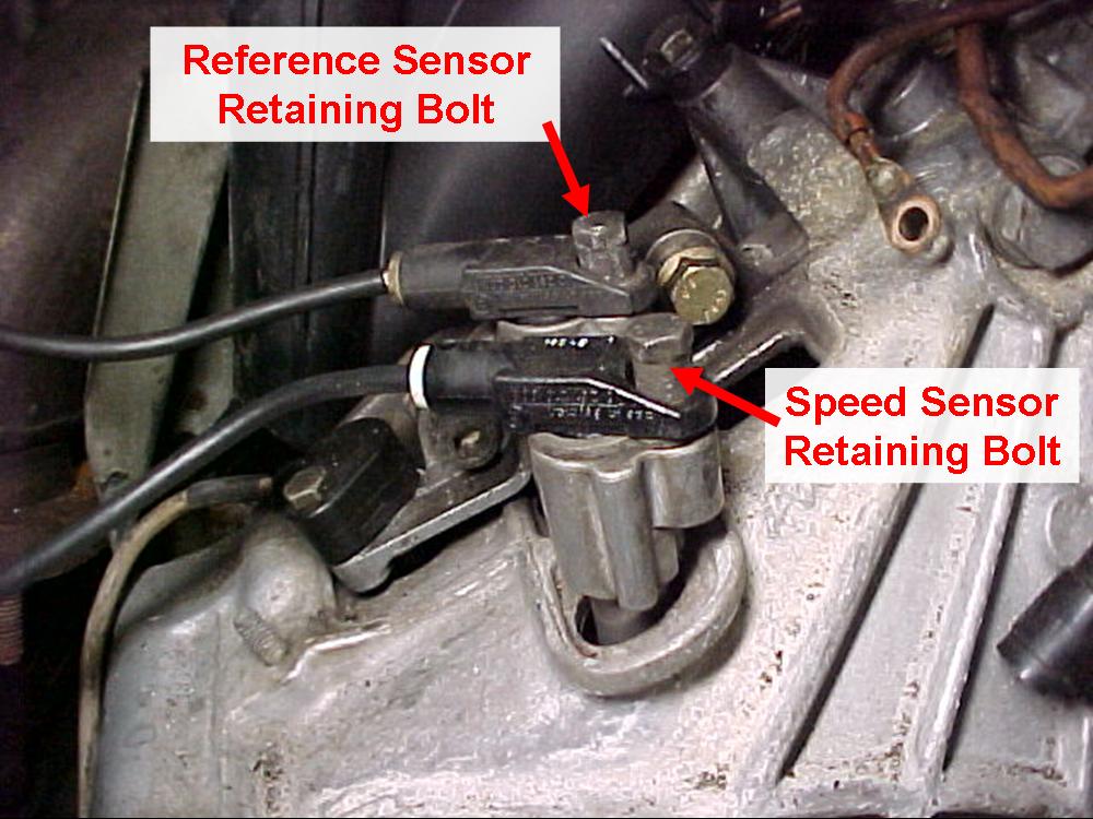 Sensor retaining bolt types